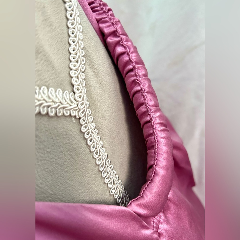 Badgley Mischka Rose Pink Knotted Silk Gown, Size 10 - Picture 6 of 16